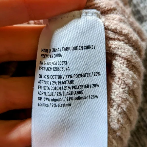 American Eagle, ribbed style, ladies tank, soft pink colour, size Med, EUC - Picture 6 of 10